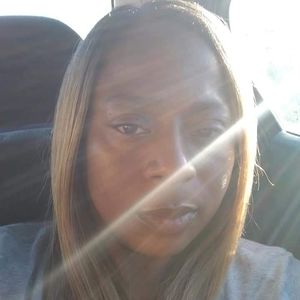 Meet your Posher, Vida